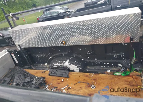 2022 Ford F-250 Xl z USA, uszkodzony, nr VIN 1FTBF2A66NEG45011